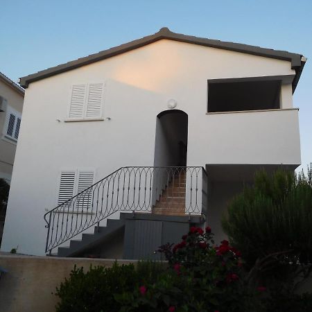 Vila Maria Nin Exterior foto